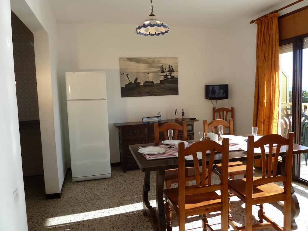 Villa Service - Apartamentos Aransol El Vendrell Cameră foto